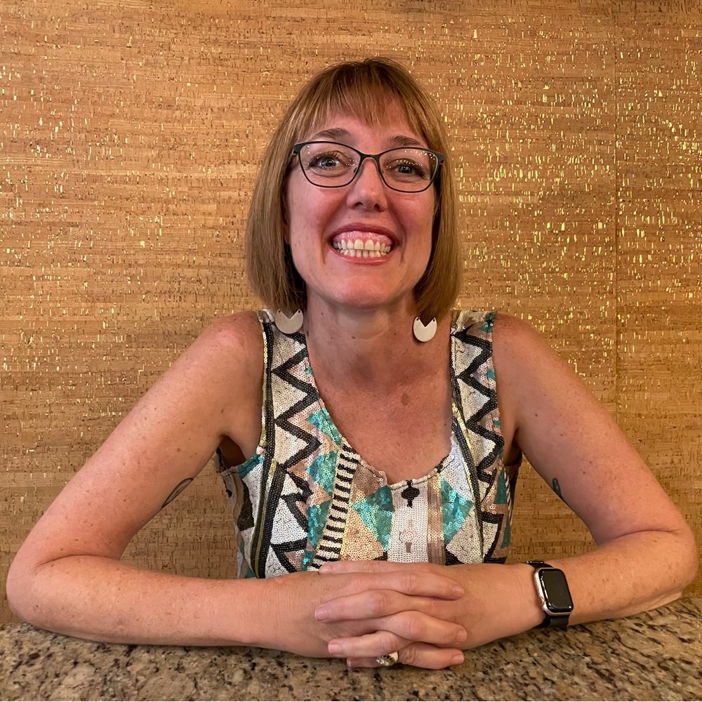Meet your Posher, Regan
